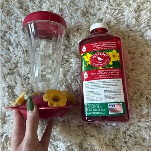Perky-Pet Hummingbird Feeder with Nectar